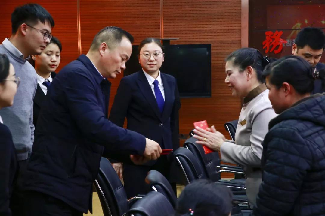 郴州錦馬置業(yè)有限公司,天一房產(chǎn)銷售,五嶺新天地樓盤銷售,錦馬時(shí)代中心房產(chǎn)銷售,酒店經(jīng)營(yíng)管理哪里好